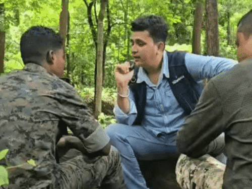 भास्कर की टीम ने DRG में सेवा दे रही लक्ष्मी उर्फ सनी और जवान बामन राम से बातचीत की है।