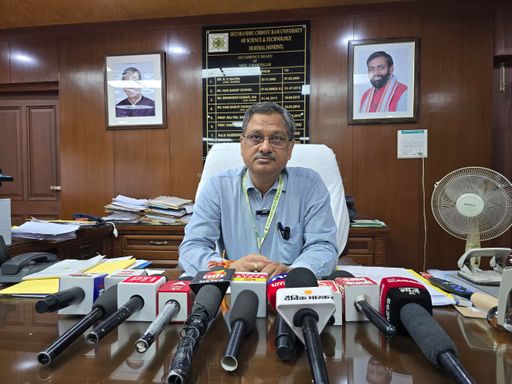 यूनिवर्सिटी के वाइस चांसलर श्रीप्रकाश ने कहा कि SDE युद्धवीर दलाल को तत्काल प्रभाव से सस्पेंड कर दिया गया है।