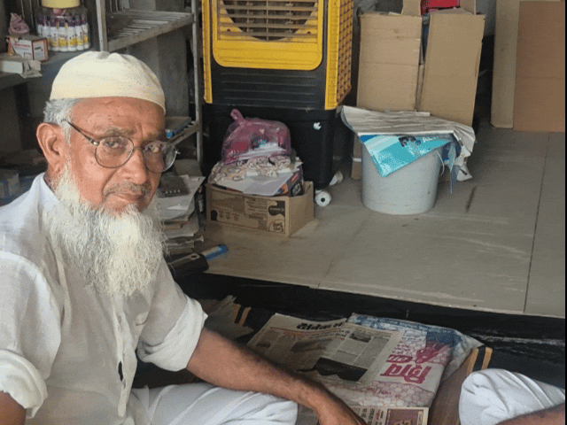 पूर्व सैनिक इकराज अहमद।