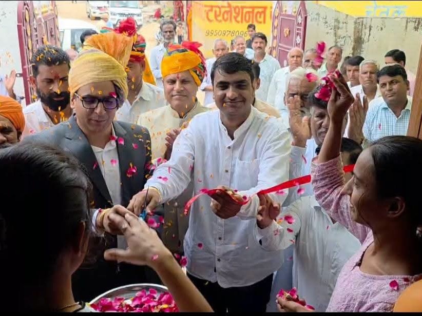 अजय सिंह खर्रा ने अंबेडकर ई-लाइब्रेरी का उद्घाटन किया।