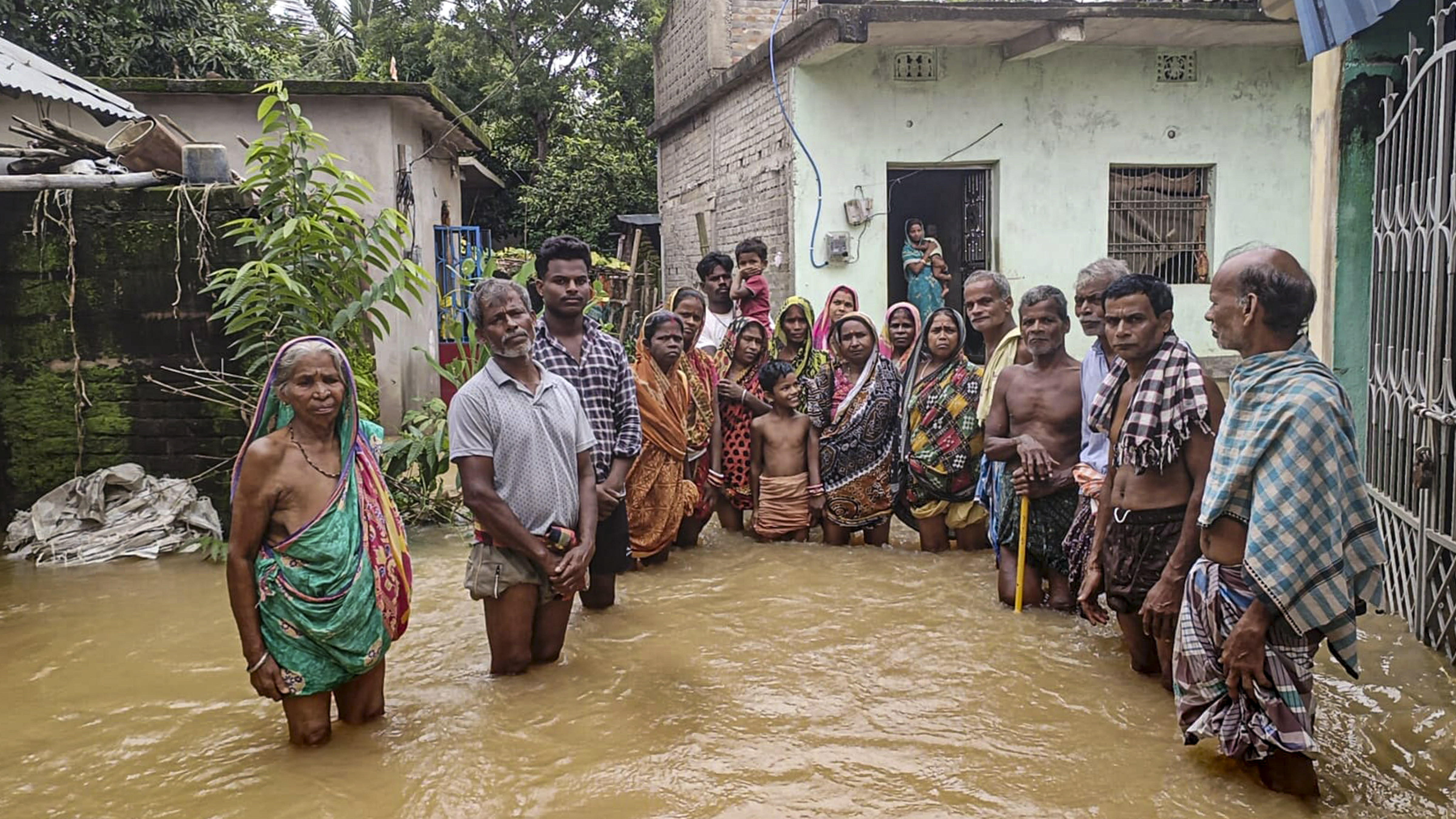 The level of Kani river rose in Dasarathpur block in Jajpur, Odisha. Water has accumulated here up to knee level.