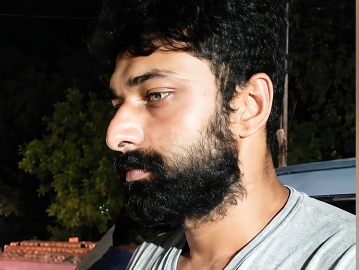STF का दावा है कि राणा रऊफ उर्फ वहाब आलम पाकिस्तान के फैसलाबाद का रहने वाला है।