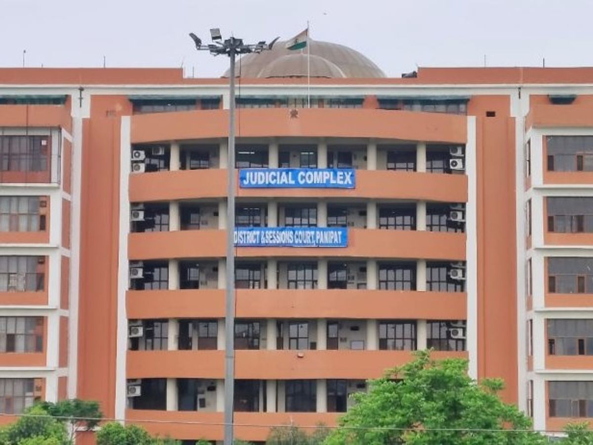 कोर्ट ने एसपी को निर्देश दिए है कि सभी तथ्यों के साथ रिपोर्ट पेश की जाए।
