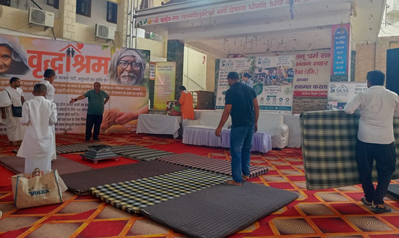 सोनीपत में श्रद्धांजलि सभा आयोजित की जा रही है