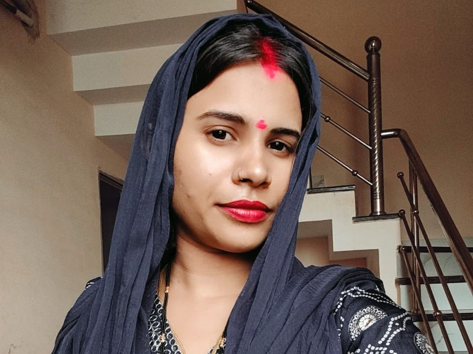 रवीना की शादी करीब डेढ़ साल पहले जौनपुर के ही विपुल यादव से हुई थी। (फाइल फोटो)