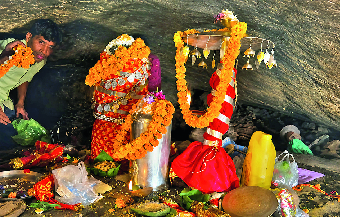 Doors of Lingeshwari Cave Temple to open on September 23