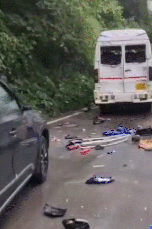Elephants vandalised the vehicle in this manner.