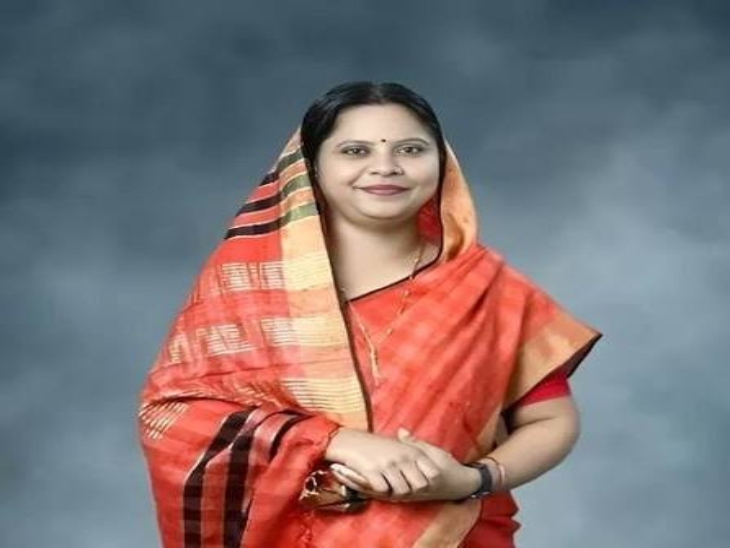 सांसद रूप कुमारी चौधरी को महिला मोर्चा का राष्ट्रीय अध्यक्ष नियुक्त किया गया है।