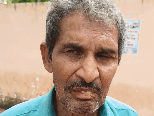 अनीता के पिता सुखराम की तस्वीर है। दामाद पर हत्या के आरोप लगाए हैं।
