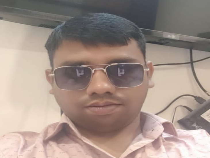 चतरा के पत्थलगड्डा प्रखंड के BSO तेजनारायण पंडित हिरासत में लिया गया।