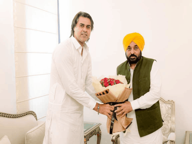 पूर्व क्रिकेटर मनप्रीत गोनी आम आदमी पार्टी में शामिल हो गए। - Dainik Bhaskar