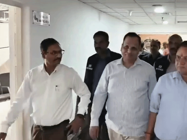 दिल्ली जल बोर्ड घोटाला मामले में कल गिरफ्तार हुए थे; 14 दिन न्यायिक हिरासत की मांग|देश,National - Dainik Bhaskar