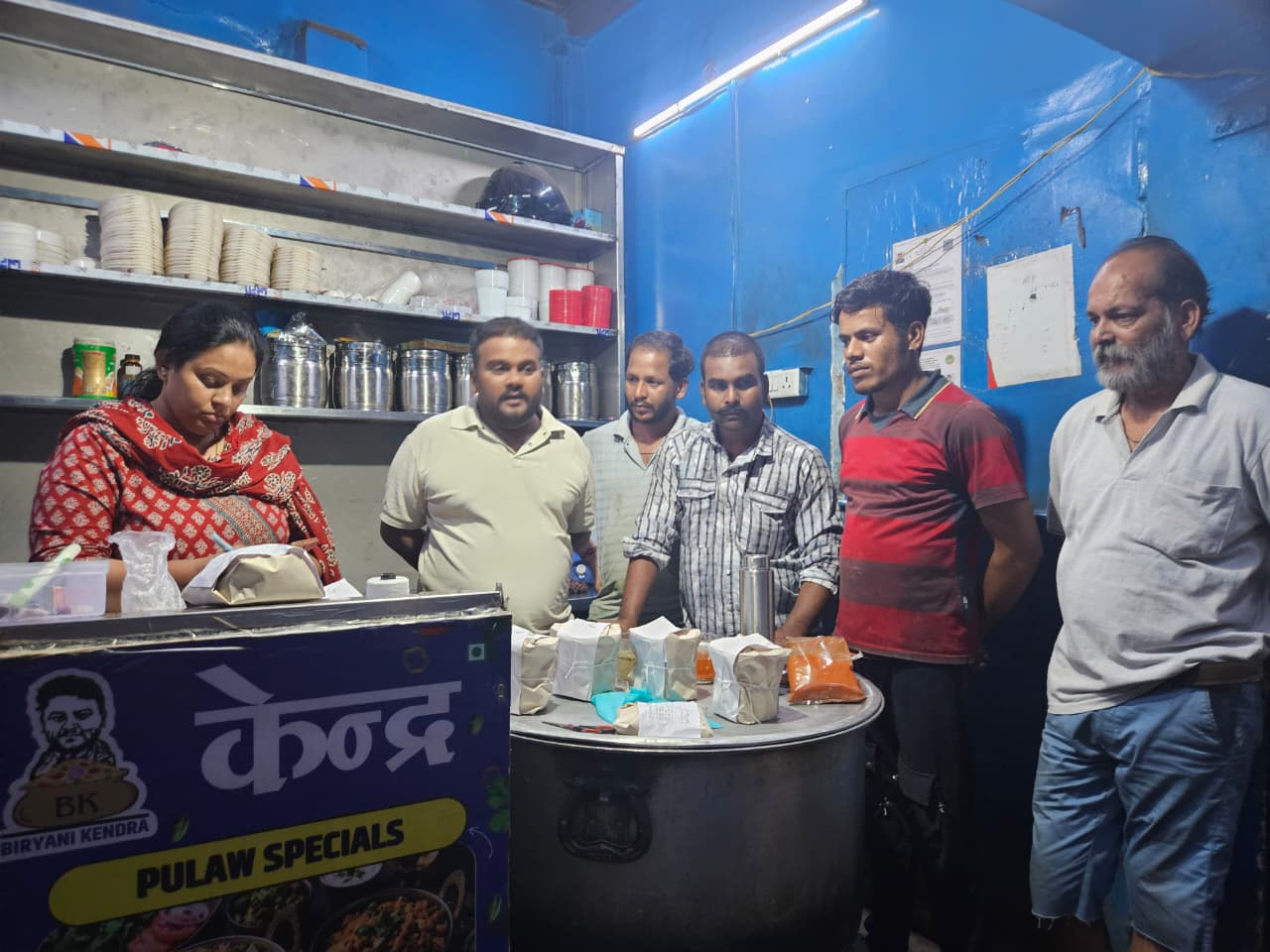 Indore Biryani Center Sealed | Artificial Color Found in Chili & Fennel