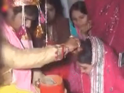 कहा- रूम का गेट खोला तो देखा मेरी दुनिया खत्म; जबतक जीवन वही मेरी देवी|पटना,Patna - Dainik Bhaskar