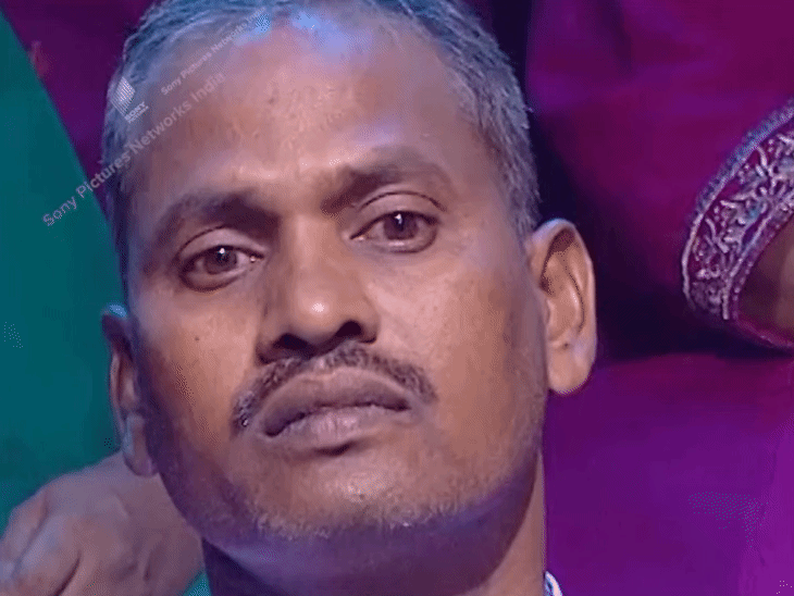 गयाराम साहू महाराष्ट्र के पूर्व राज्यपाल रमेश बैस के ड्राइवर हैं। क्रेडिट- सोनी पिक्चर
