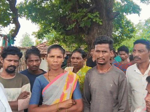सुकमा में 5वीं की छात्रा की मौत के बाद परिजनों ने हंगामा किया, कार्रवाई की मांग की।