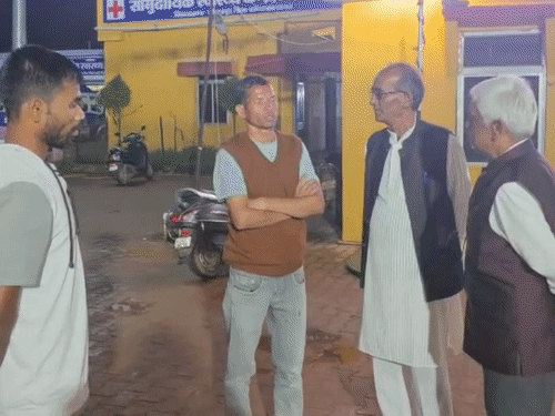 कोंडागांव में लैब टेक्नीशियन के इंजेक्शन लगाने के बाद एक महिला की मौत हो गई।