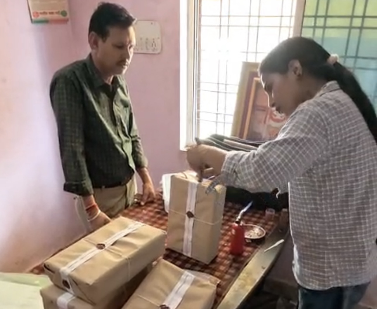 सैंपल लेकर जांच के लिए अजमेर प्रयोगशाला भिजवाया