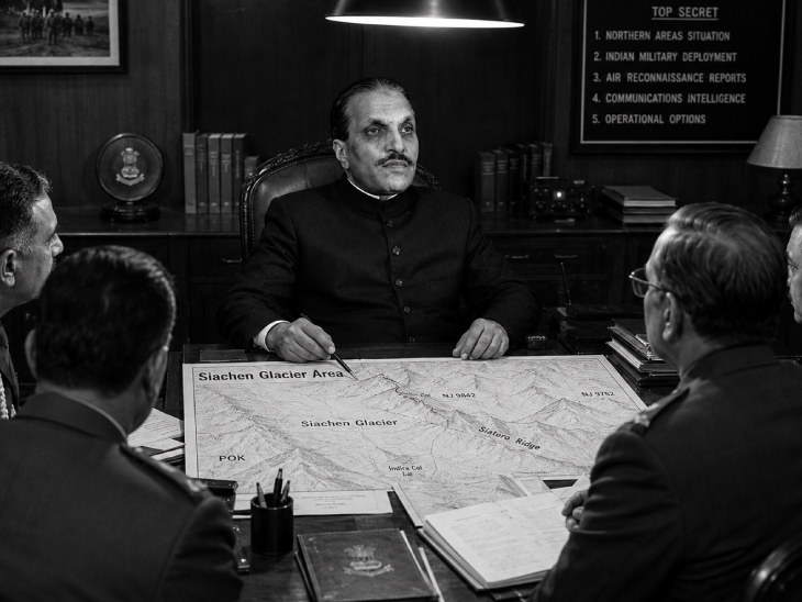 1980 का दशक। पाकिस्तान के राष्ट्रपति जिया-उल-हक फौजी अफसरों के साथ मीटिंग करते हुए। AI इमेज