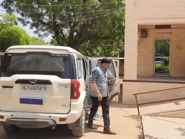 जांच के लिए SOG टीम सदर थाने पहुंची।