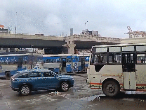 Buses parked at Amritsar bus stand. Passengers are troubled due to non-operation of buses.