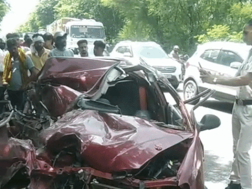 3 घायल, अग्रोहा मेडिकल कॉलेज में भर्ती; भिवानी के रहने वाले|बरवाला (हिसार),Barwala (Hisar) - Dainik Bhaskar
