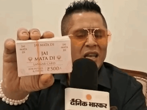 कारोबारी बोले- रोज 5 को देंगे, पहले ₹500-₹500 बांट चुके; पेट्रोल का लंगर नहीं लगा पाए|चंडीगढ़,Chandigarh - Dainik Bhaskar