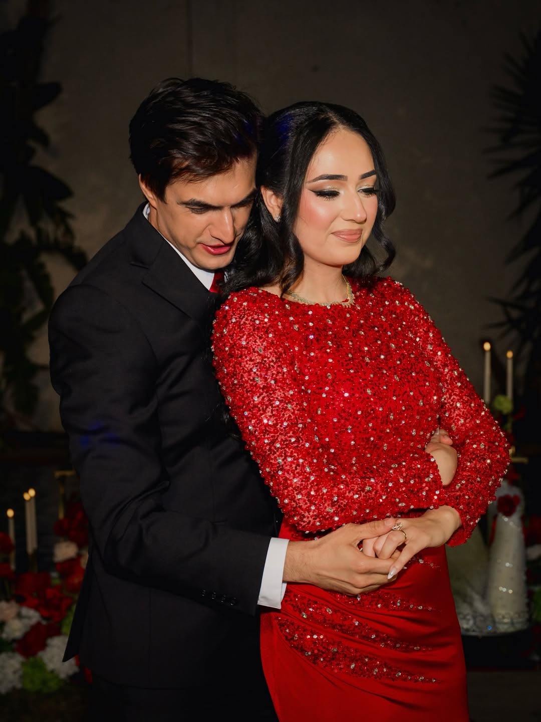 Mohsin has described Tamanna as a very beautiful, confident, and cheerful person.