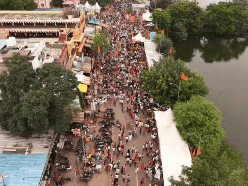 श्रीमहाकाल महालोक में उमड़ी भीड़। -फाइल