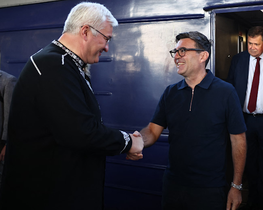 British PM Andy Burnham reached Kiev railway station by train on Monday. During this, Ukraine's Foreign Minister Andriy Sibiha (left) welcomed him.