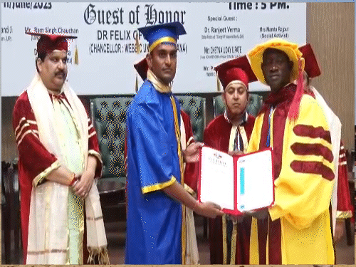 किसान देवाराम के प्रयासों के लिए घाना की यूनिवर्सिटी ने नई दिल्ली में आयोजित कार्यक्रम के दौरान मानद उपाधि देकर सम्मानित किया था।