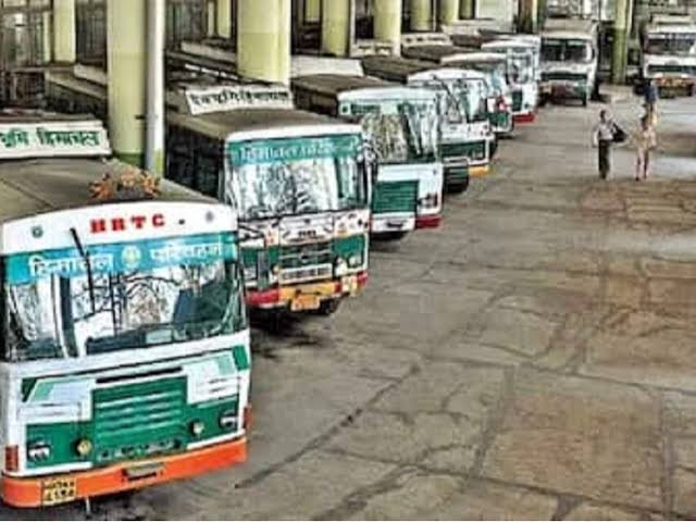 HRTC बसों में महिलाओं को कल मुफ्त यात्रा।