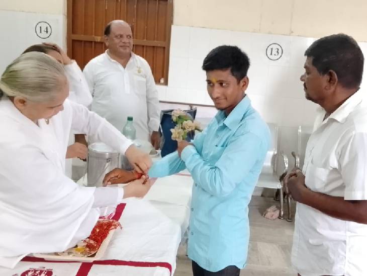 प्रजापिता ब्रह्माकुमारी ईश्वरीय विश्व विद्यालय, औरंगाबाद की ओर से भी कार्यक्रम आयोजित किया गया।