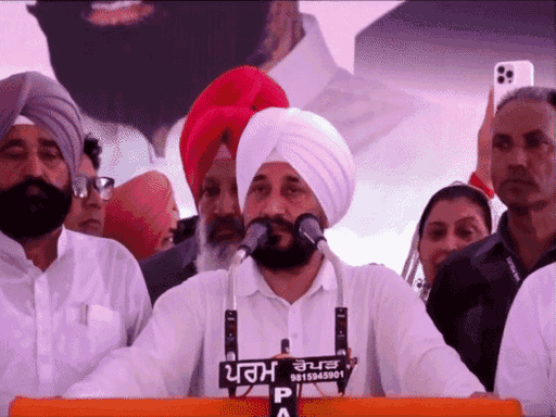 पंजाब-चंडीगढ़ दिनभर,10 बड़ी खबरें: इन्फ्लुएंसर की किडनैप कर हत्या; कार ने होटल संचालिका को उड़ाया; 200 साल पुराना गुरुद्वारा तोड़ा; फर्जी PCS अफसर पकड़ा - Chandigarh News dbgifmagic 2026 08 28t1430445131787907760 1787912664