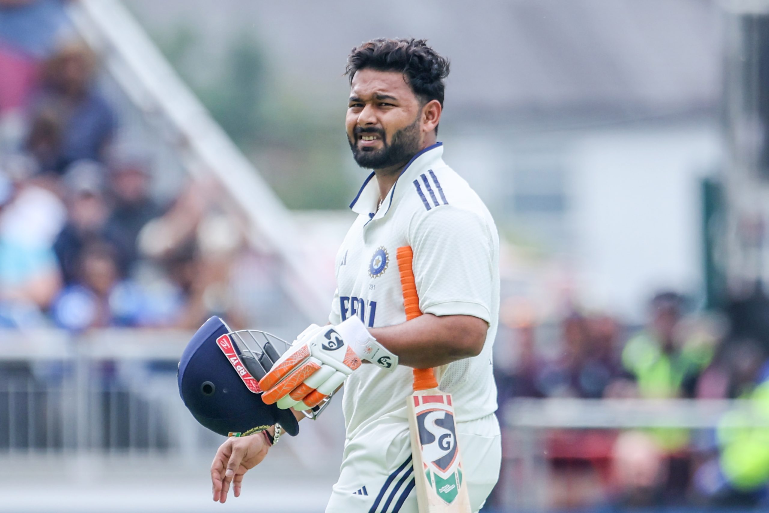 rishabh-pant-scaled__1_1787918537485.jpg