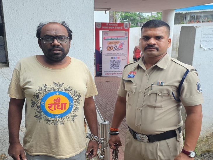 आरोपी को गिरफ्तार करके पुलिस ने न्यायालय के निर्देश पर जेल भेजा है।