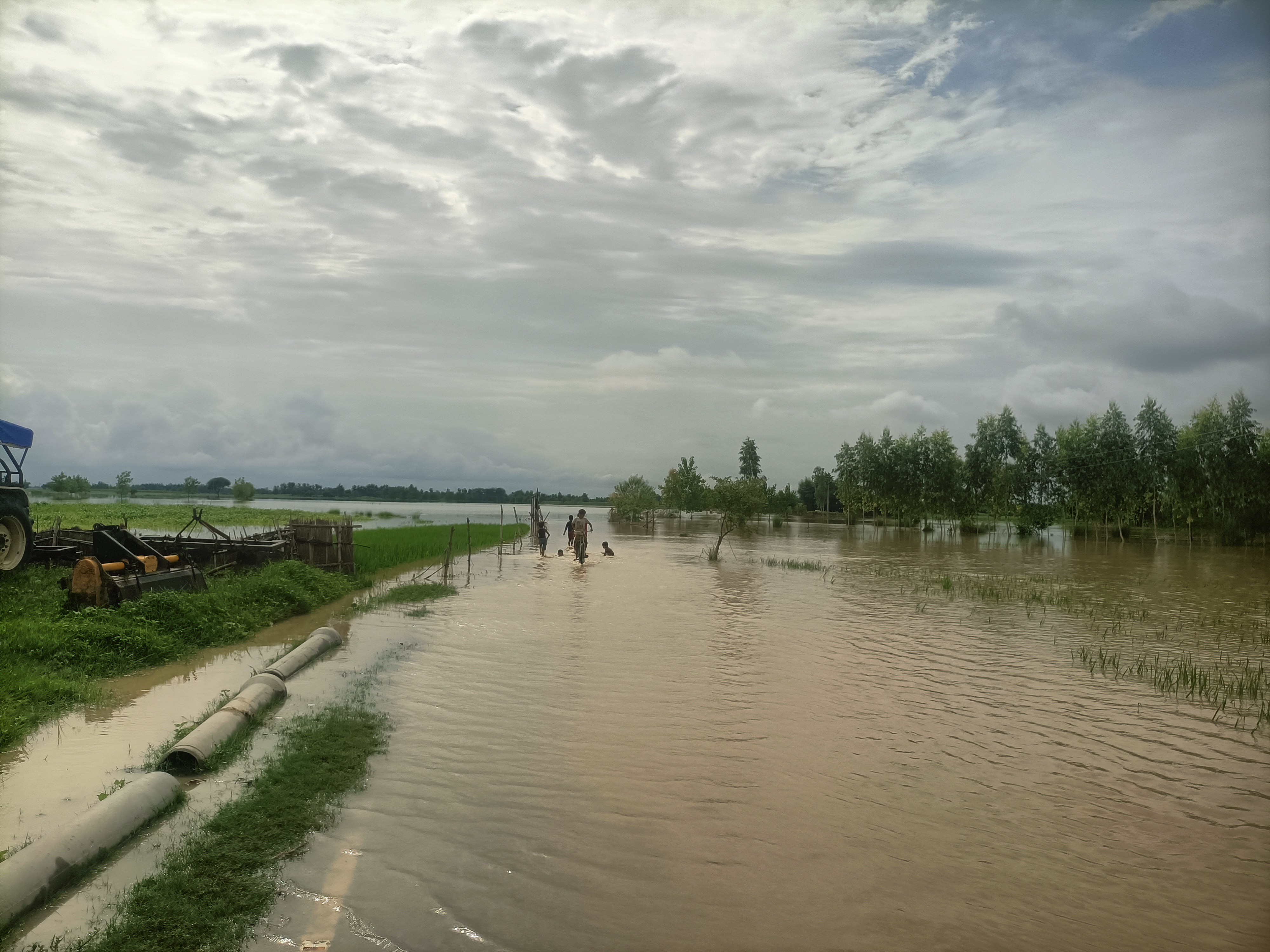 Ghaghara River Water Level Rises Near Danger Mark at Elgin Bridge