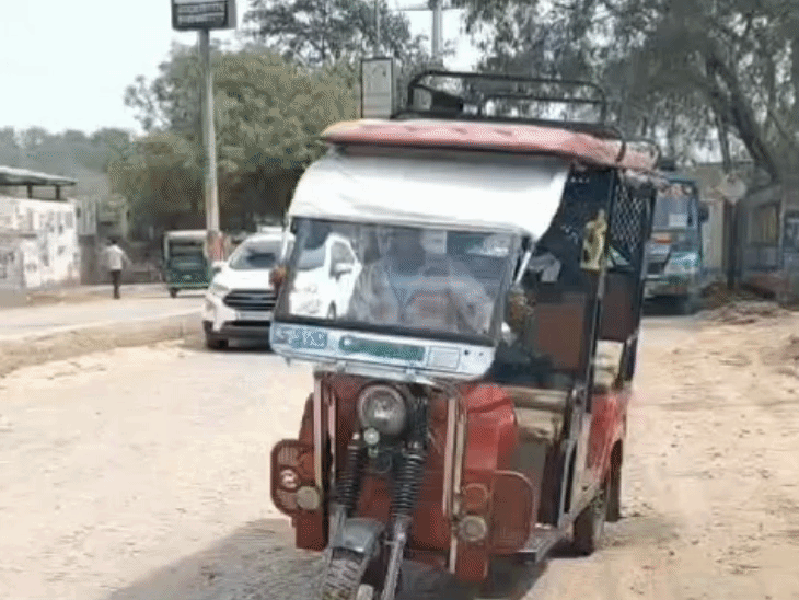 ई-रिक्शा में साथ बैठीं 3 महिलाओं पर शक; भिंड से राखी बांधने ग्वालियर आई थीं|ग्वालियर,Gwalior - Dainik Bhaskar