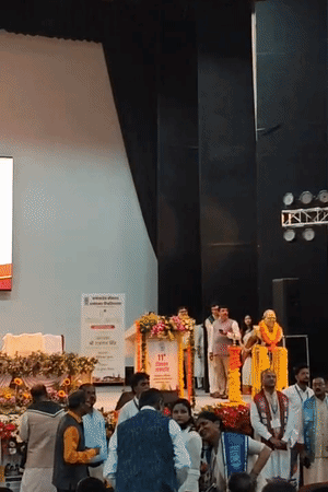 बाबा साहब भीमराव आंबेडकर केंद्रीय विश्वविद्यालय का 11वां दीक्षांत समारोह आयोजित किया गया।