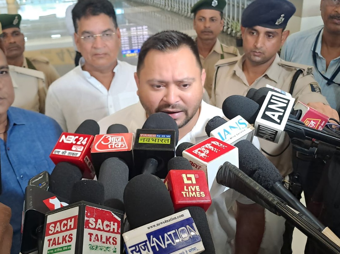 नेता प्रतिपक्ष तेजस्वी यादव। - Dainik Bhaskar
