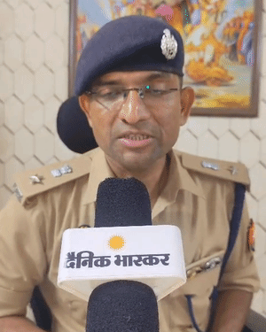 डीसीपी साउथ मोहम्मद मुश्ताक ने कहा कि ड्राइवर ने हत्या की बात कबूल की है।