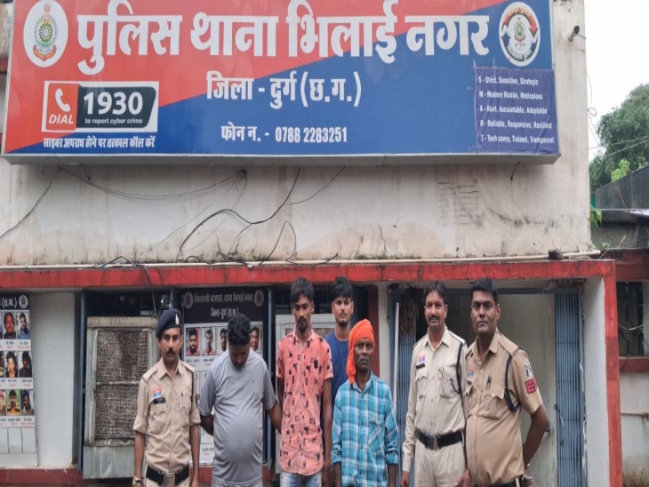 अलग-अलग थाना क्षेत्रों में हुई कार्रवाई।
