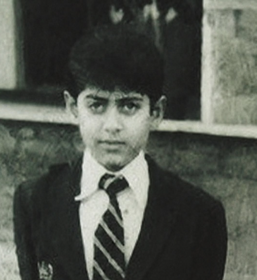 Salman Khan shared this photo from his school days along with the post.
