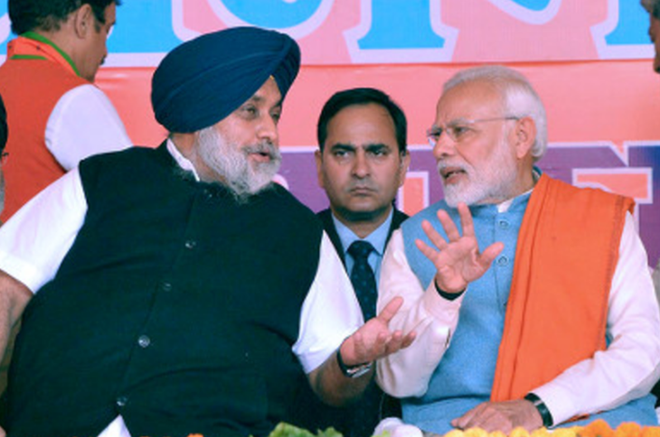 करीब 3 हफ्ते पहले सुखबीर बादल ने दिल्ली में पीएम नरेंद्र मोदी से मुलाकात की थी, जिसके बाद गठजोड़ की चर्चा शुरू हुई थी।