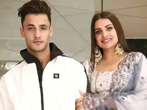 Himanshi and Asim were in a relationship for 4 years.