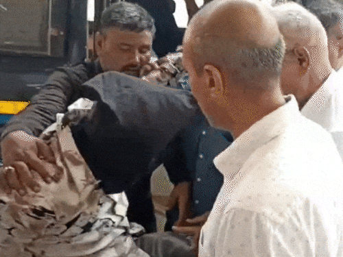 वारदात के चार दिन बाद 8 अक्टूबर को पकड़े गए थे सभी आरोपी।