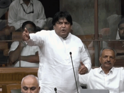 BJP विधायक ने कांग्रेस पर लगाया जातिवाद का आरोप; मुकेश शर्मा बोले-जाति पर बांटना बंद करें|गुरुग्राम,gurugram - Dainik Bhaskar