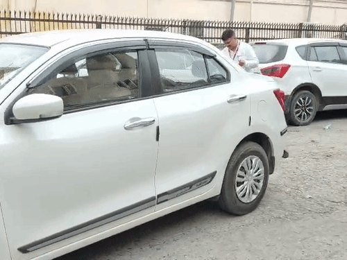 This picture was taken this morning when RBI officials arrived in two vehicles to conduct an investigation.