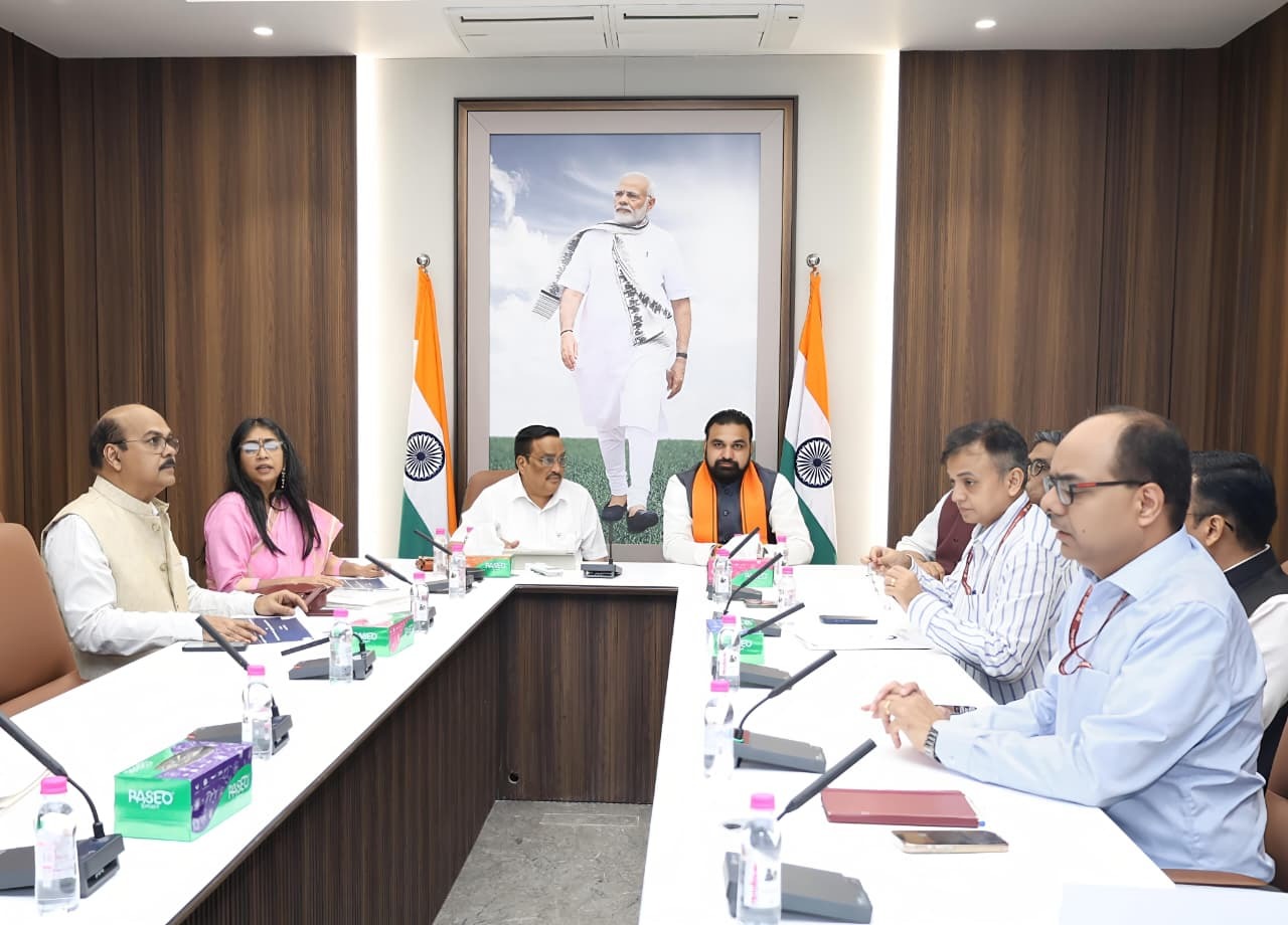 मुख्यमंत्री सम्राट चौधरी ने बाढ़-सिंचाई से जुड़ी योजनाओं के लिए केंद्र सरकार के सामने 11000 करोड़ रुपए की डिमांड रखी।
