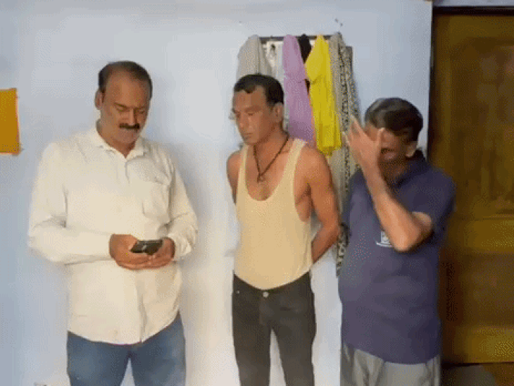 तन्वी का परिवार कोटा के गुमानपुरा क्षेत्र में रहता है। माता-पिता फिलहाल दिल्ली में है।